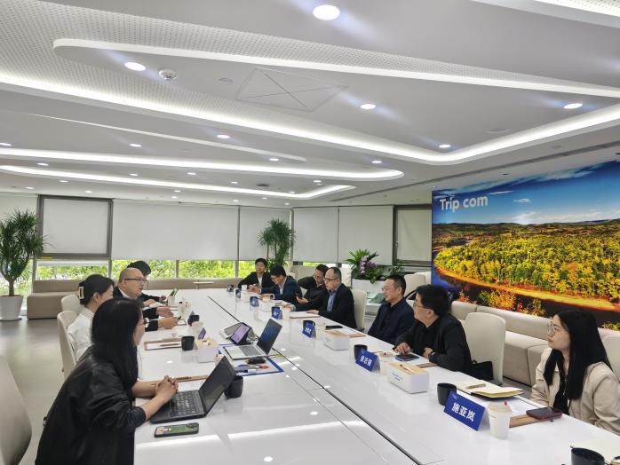 访企拓岗促就业｜公司经理谢朝武、副经理侯志强、邹永广一行赴携程集团开展走访交流